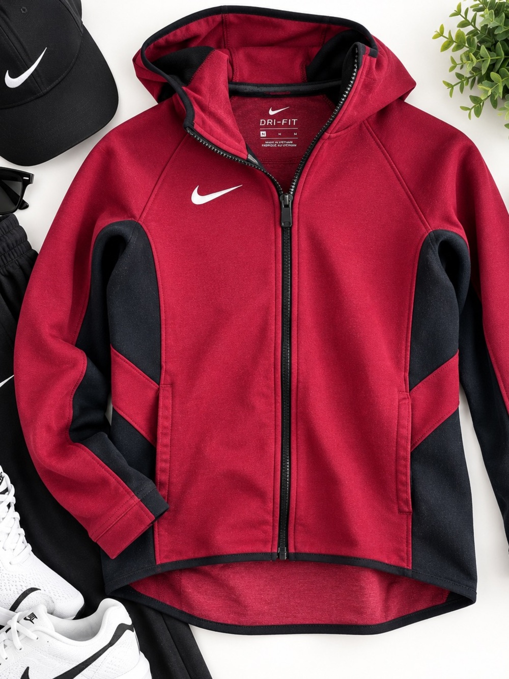 Nike Dri-FIT Maroon & Black Full Zip Athletic Hoodie Jacket – Size Medium